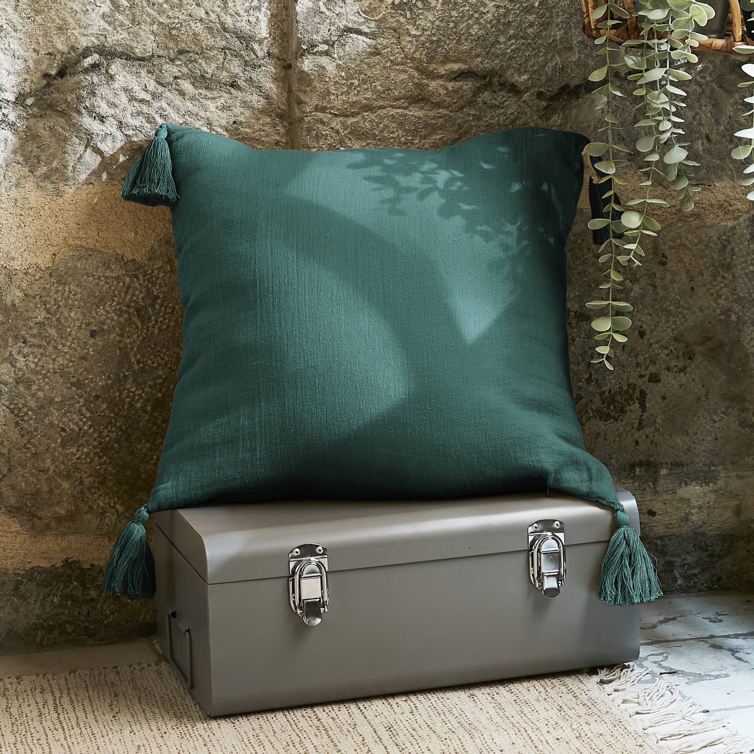 Duck blue muslin cushion