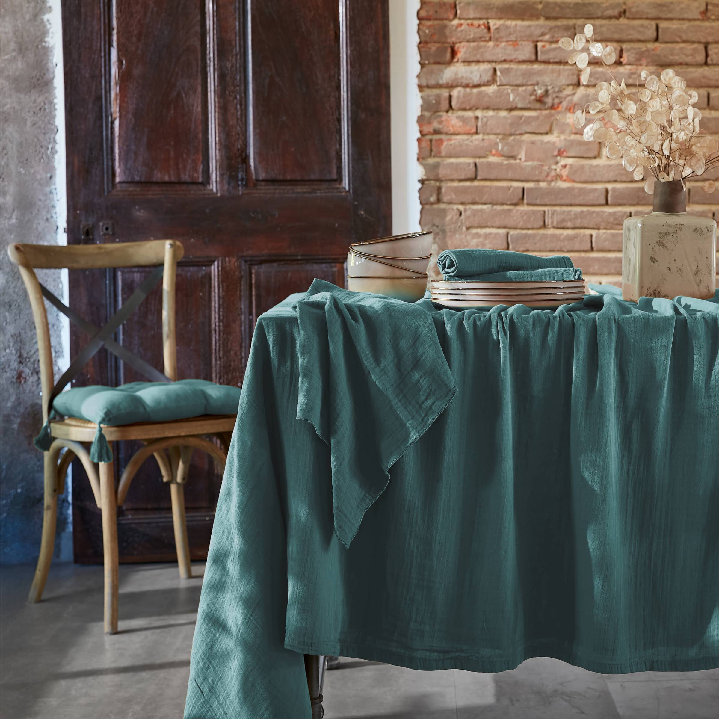 Duck blue rectangular muslin tablecloth