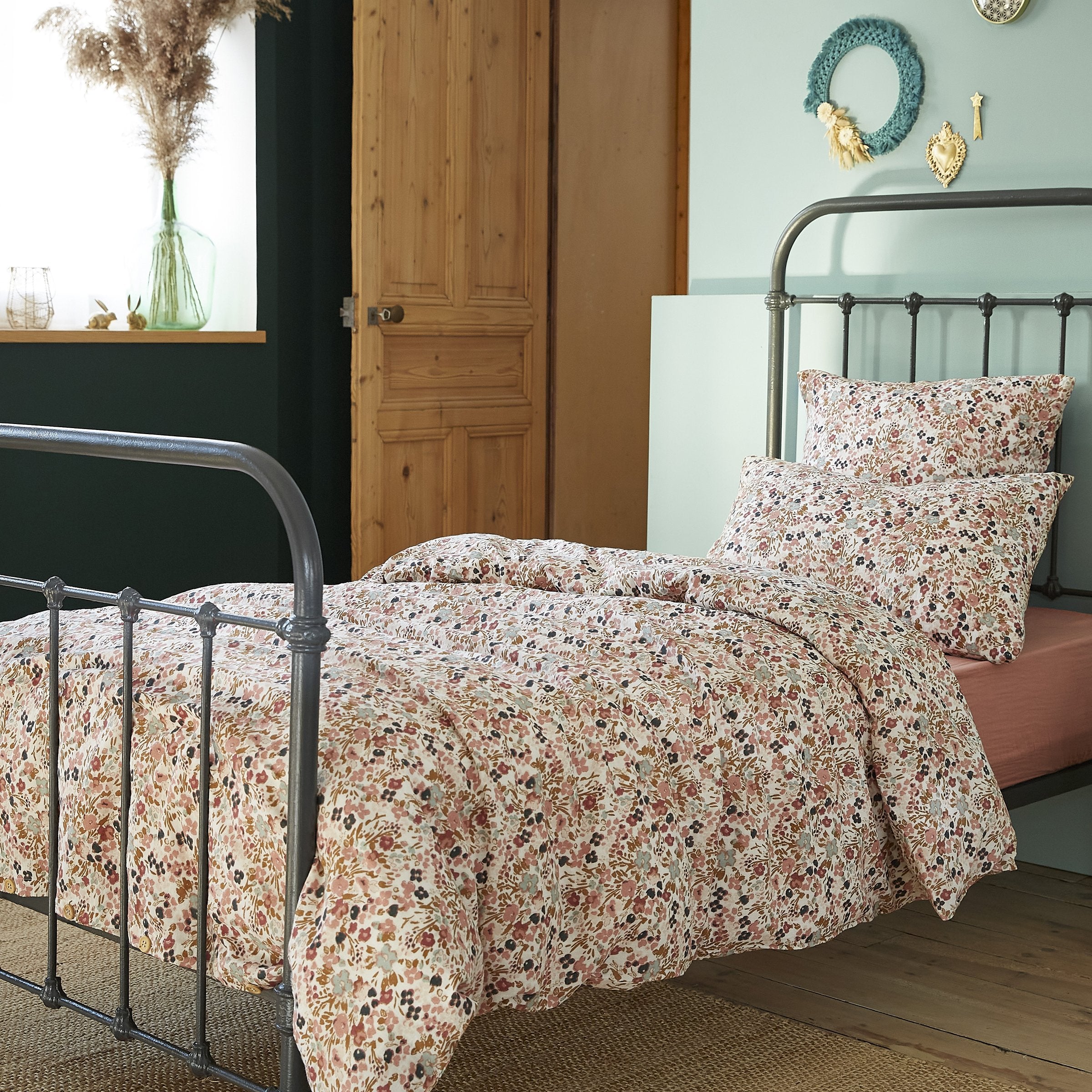 Constance beige muslin duvet cover