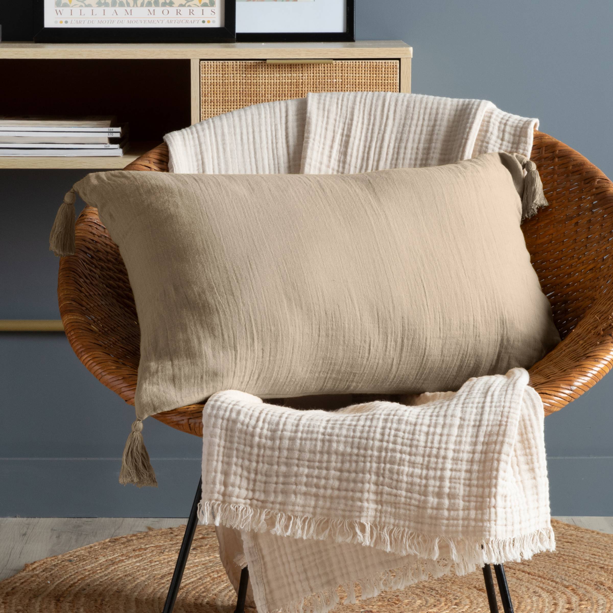 Taupe muslin cushion