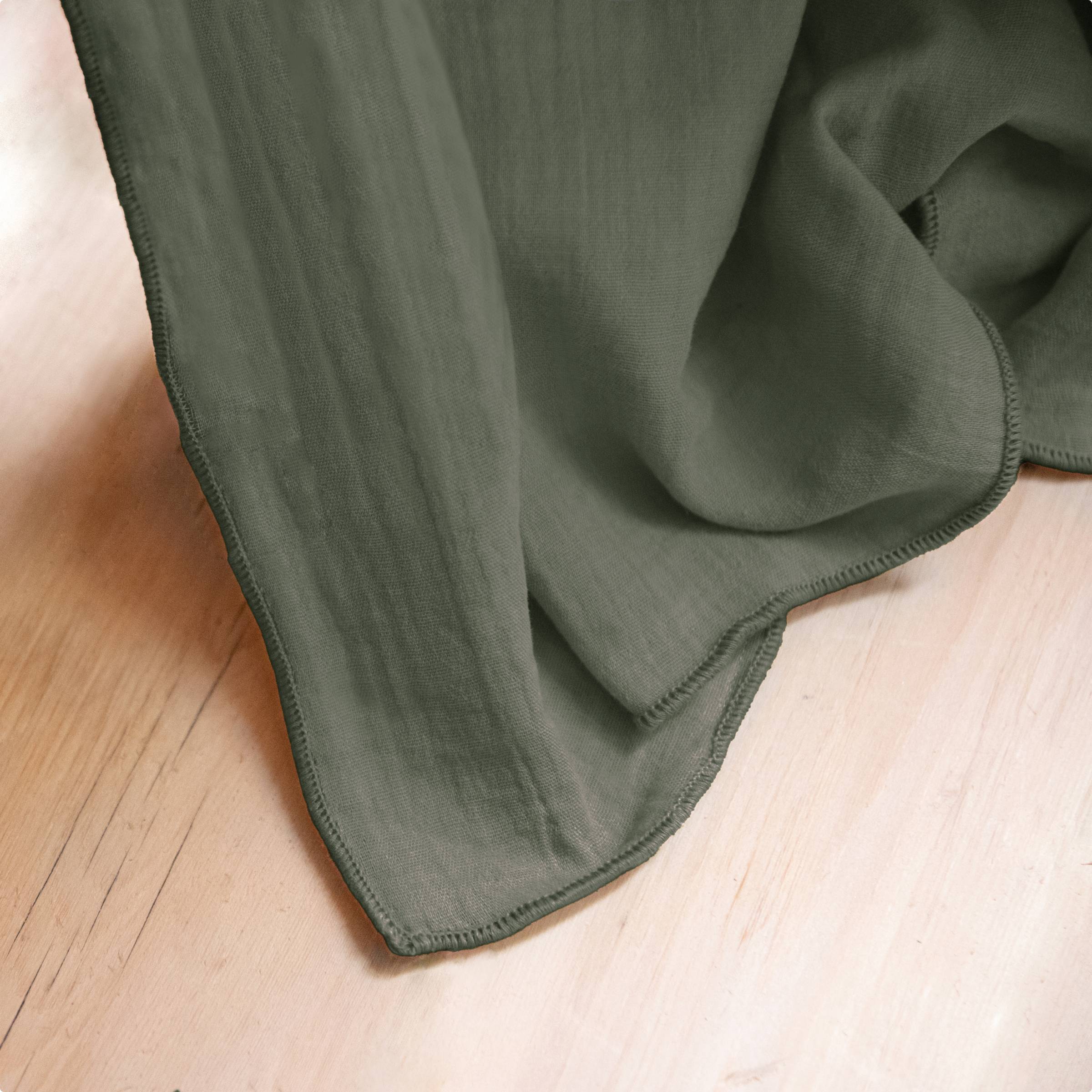 Rosemary green muslin rectangular tablecloth