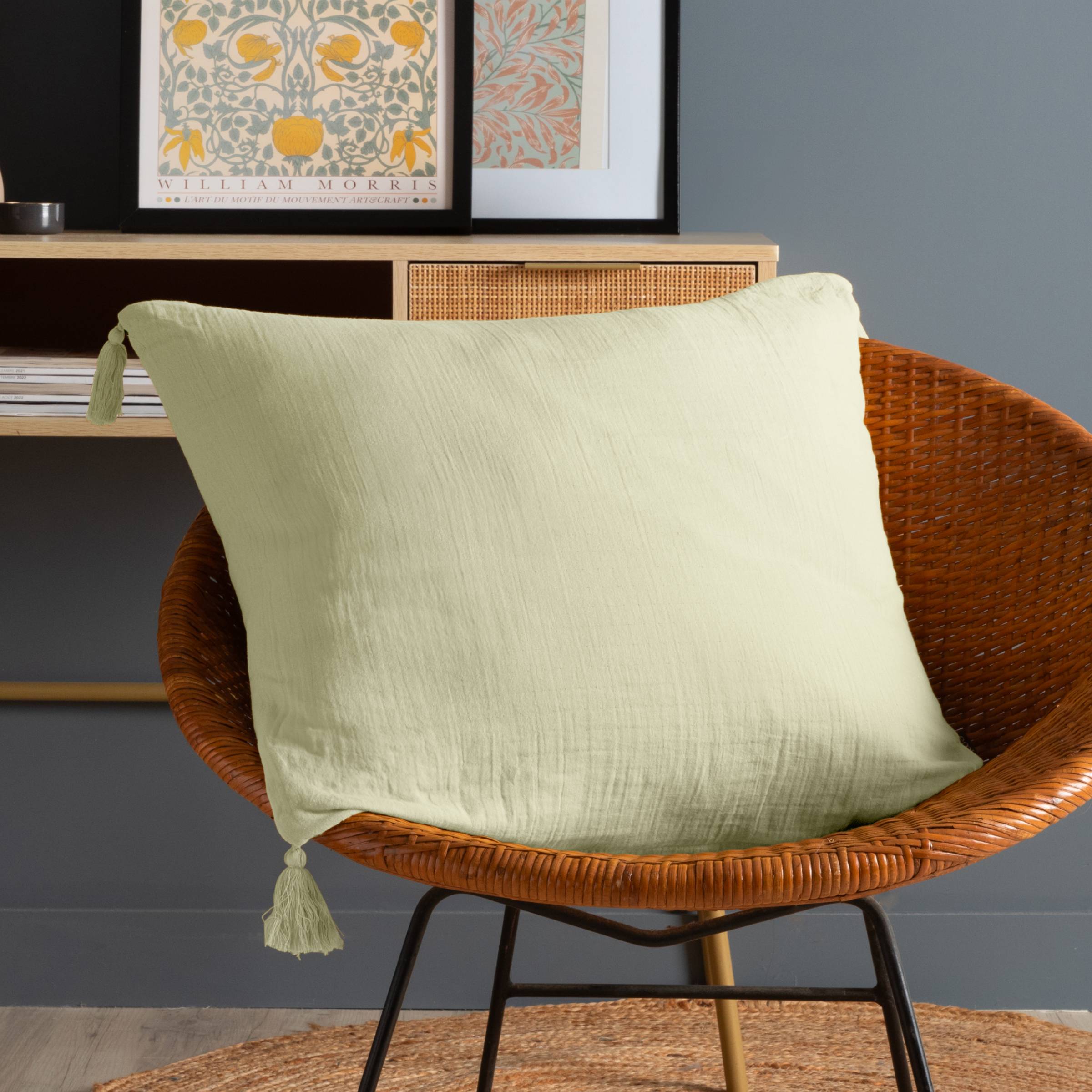 Light green muslin cushion