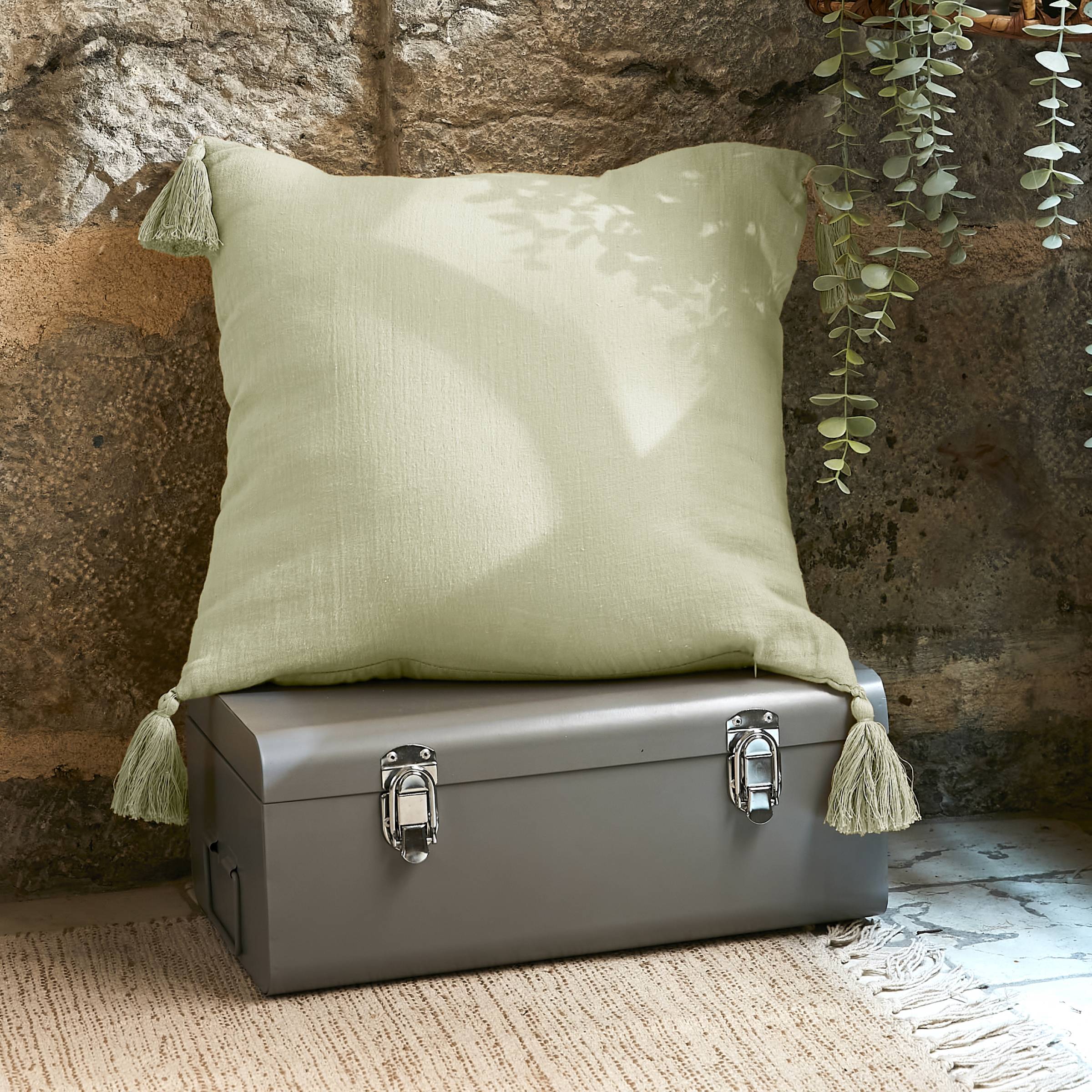 Light green muslin cushion