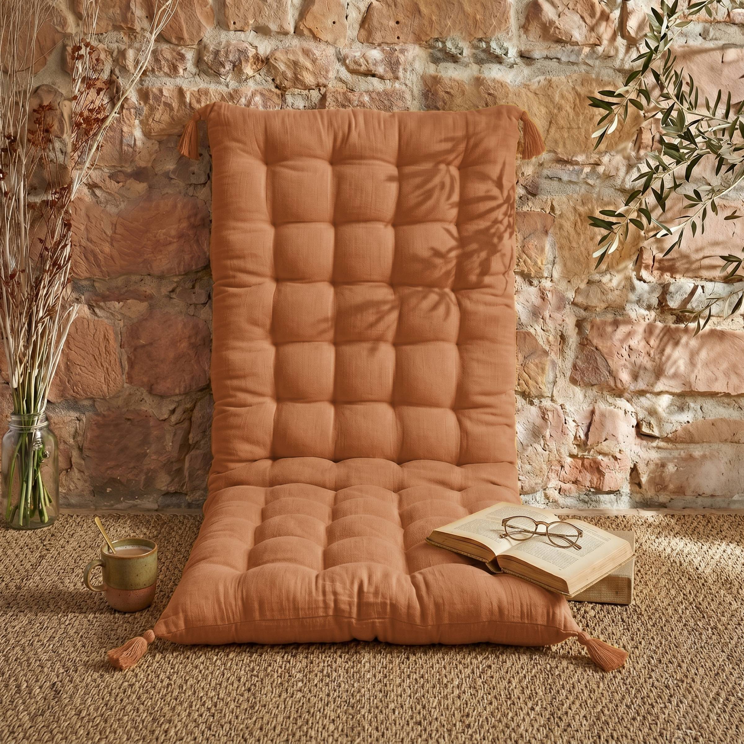 Apricot muslin floor mattress