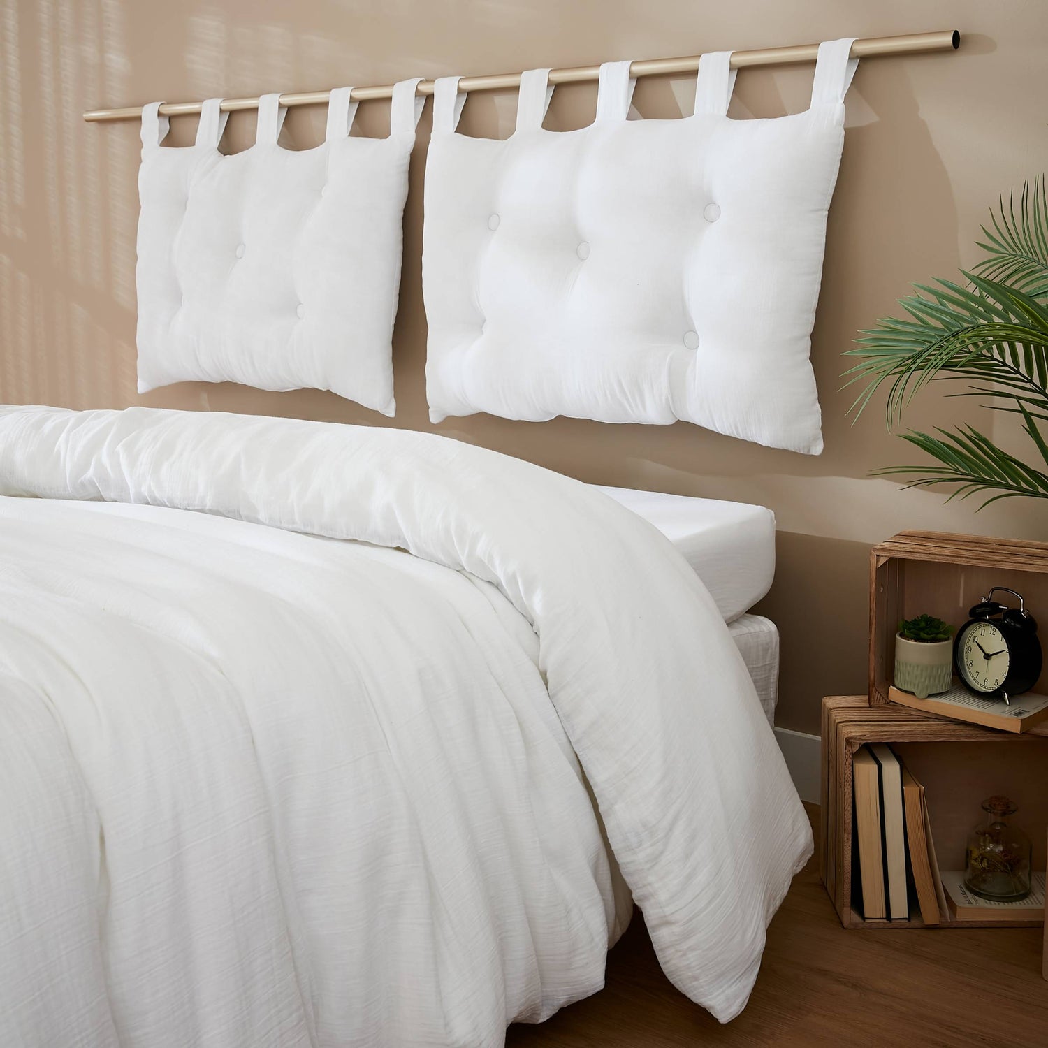 Chantilly muslin headboard