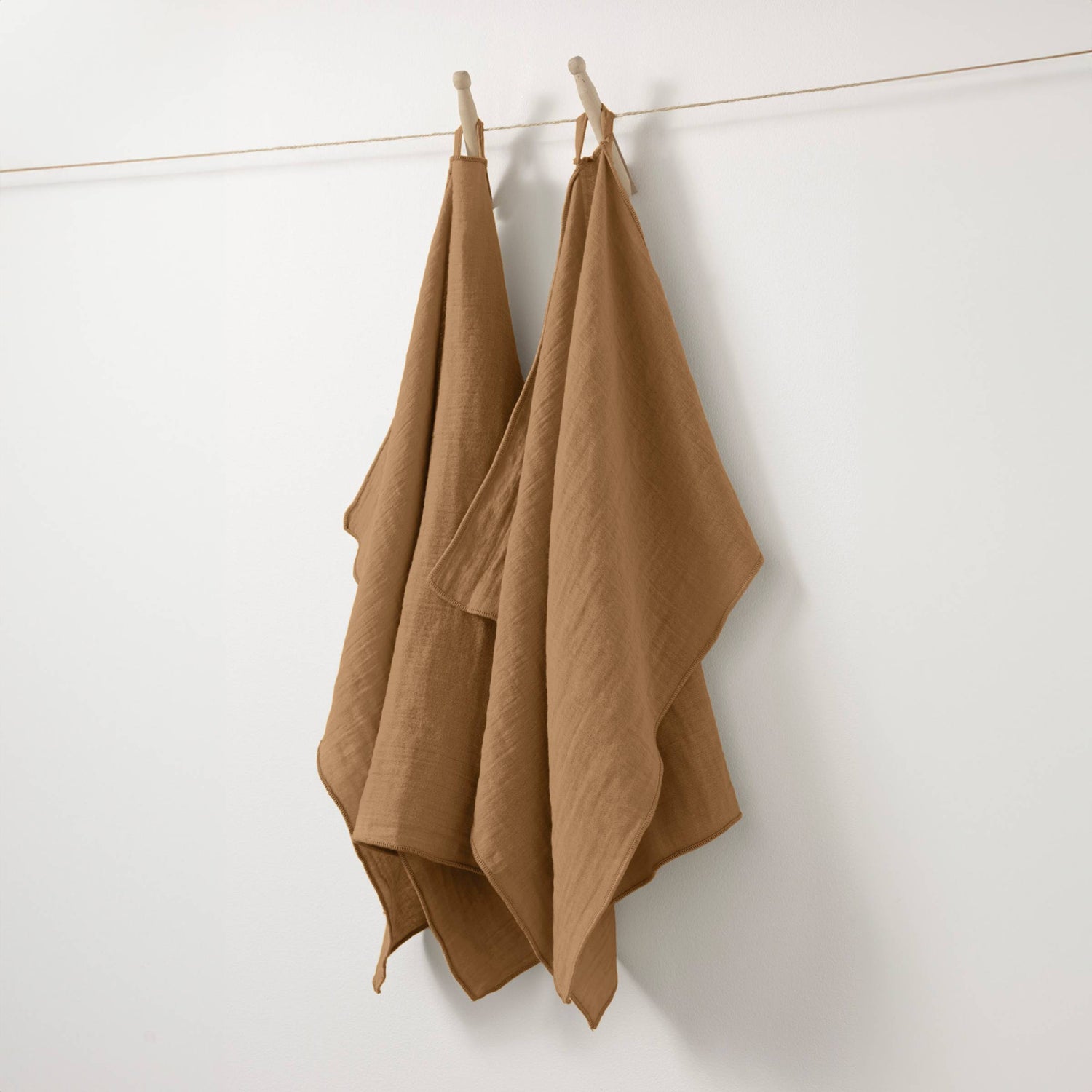 Camel muslin hand towel - set of 2