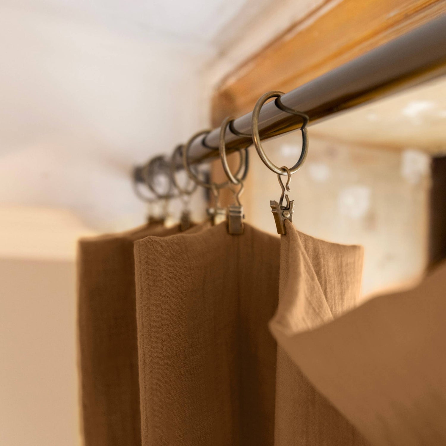 Camel adjustable muslin curtain