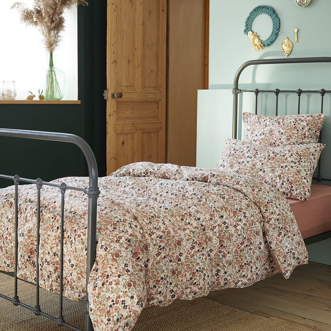Constance beige muslin duvet cover