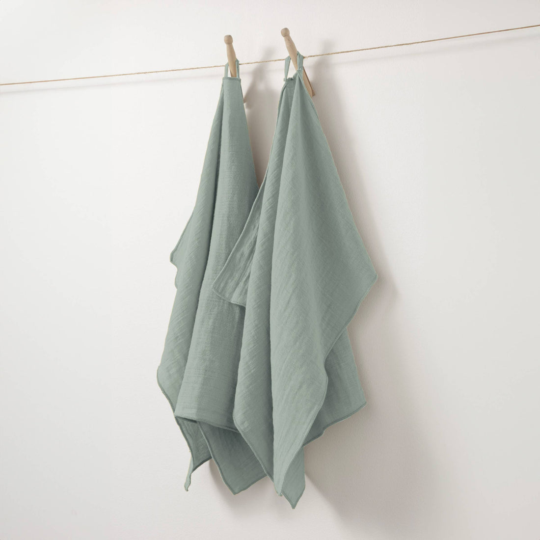 Eucalyptus green muslin hand towel - set of 2