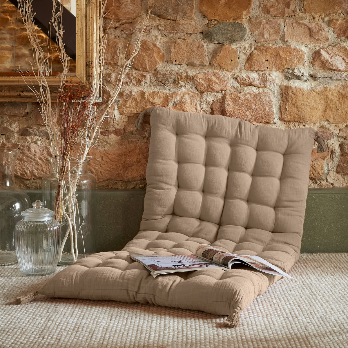 Taupe muslin floor mattress 