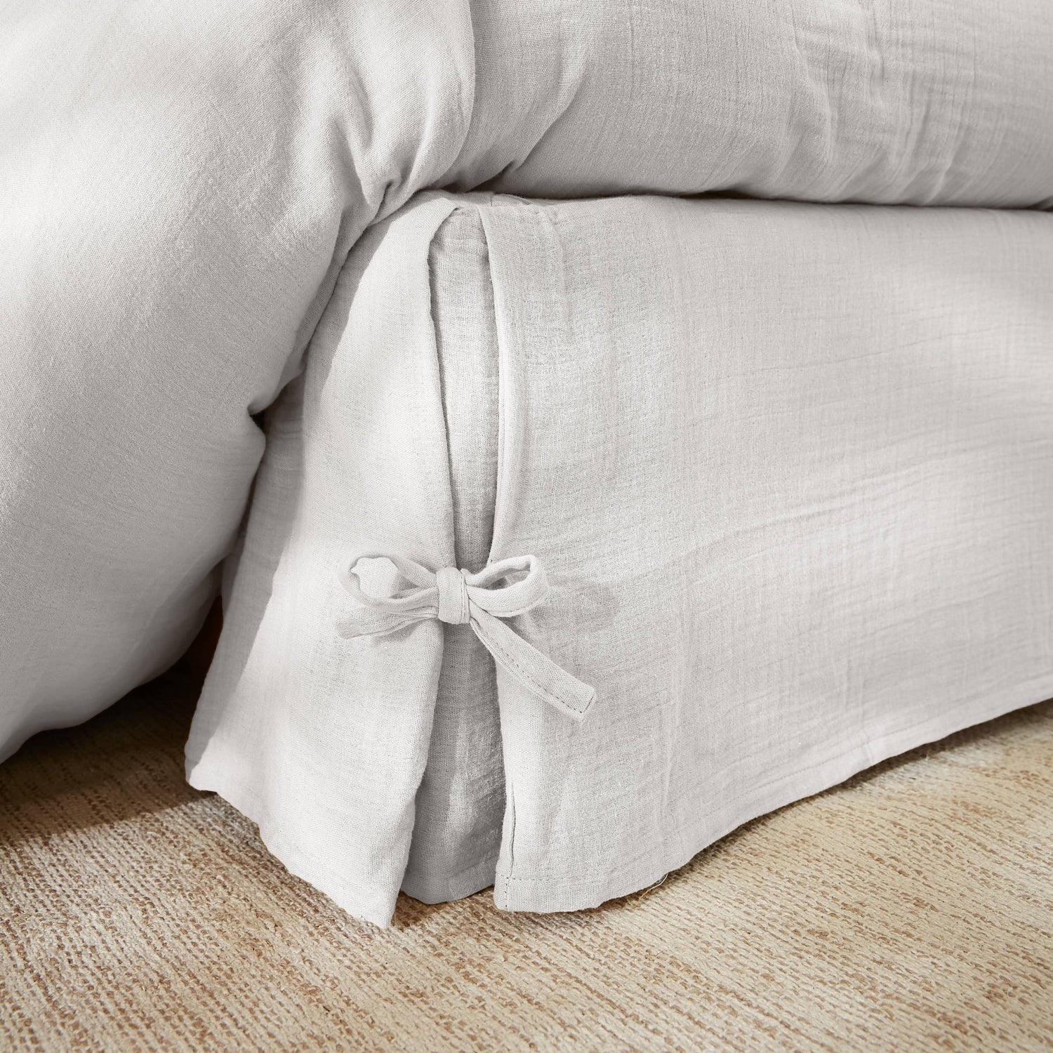 Cloud muslin bed skirt