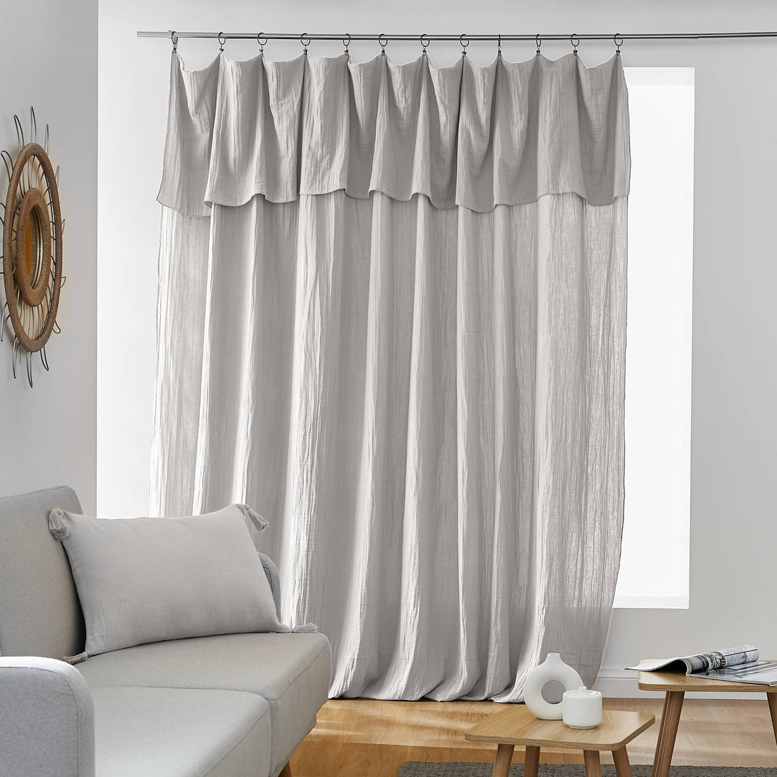 Cloud adjustable muslin curtain