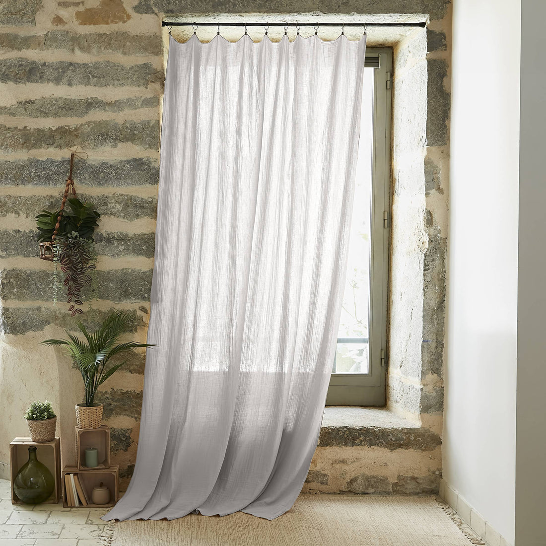 Cloud adjustable muslin curtain