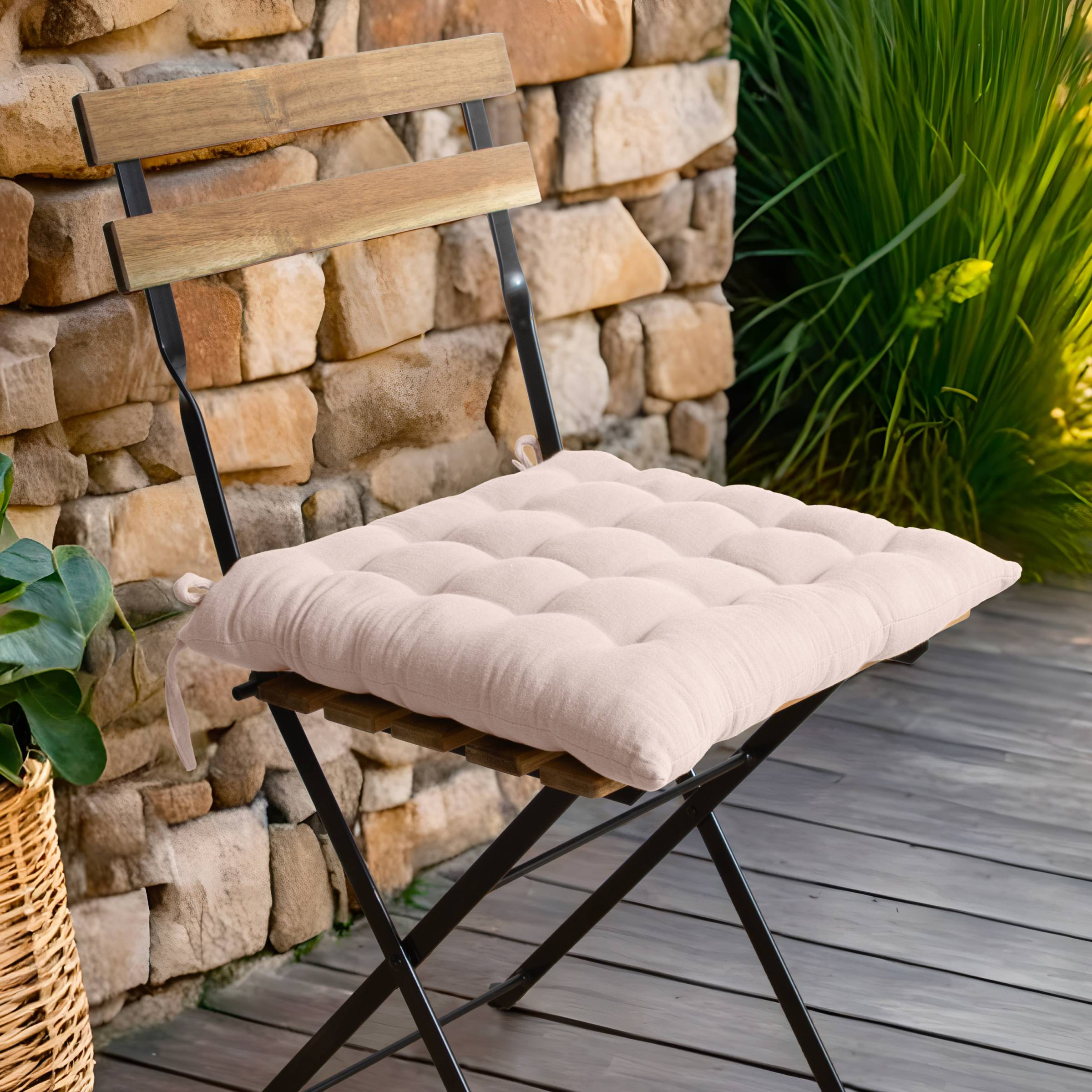 Marshmallow muslin chair cushion
