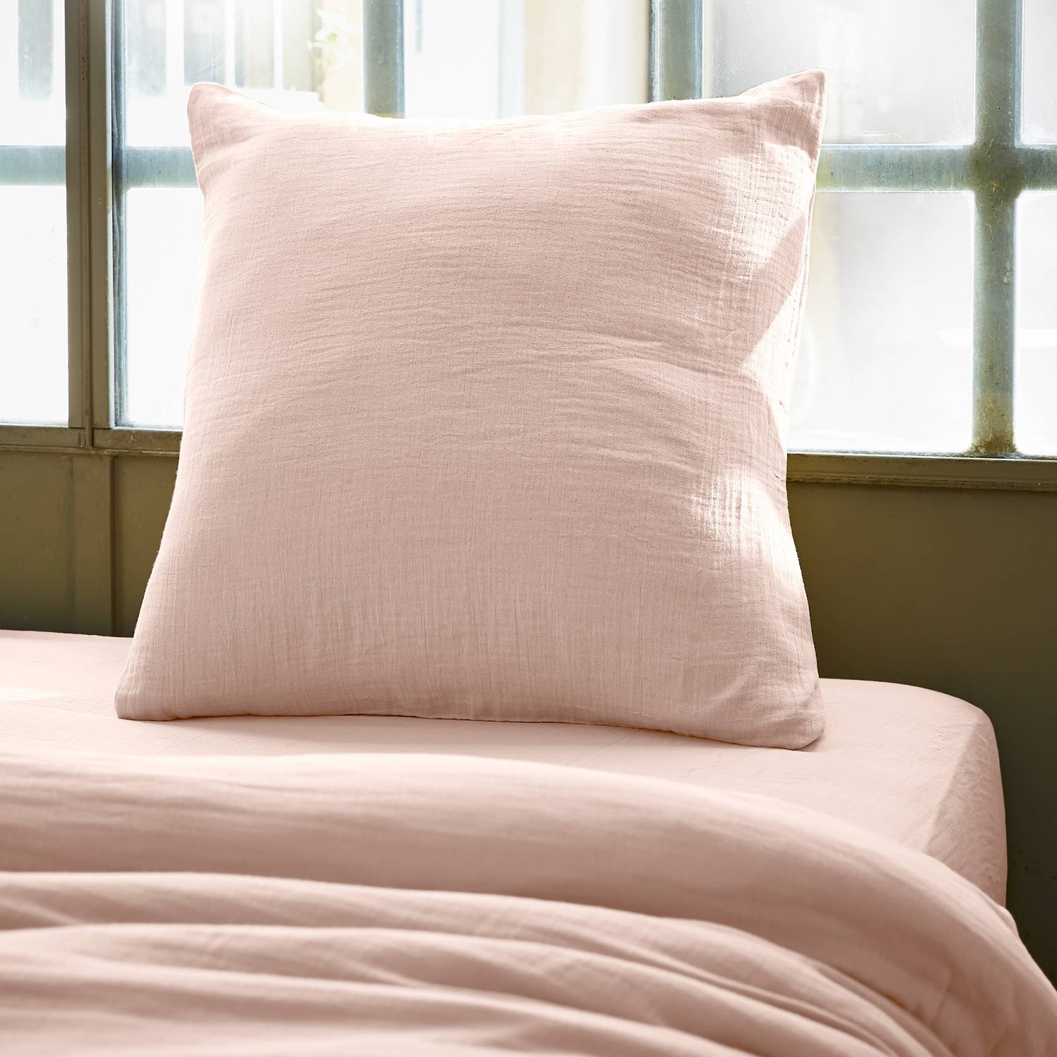 Marshmallow muslin pillowcase