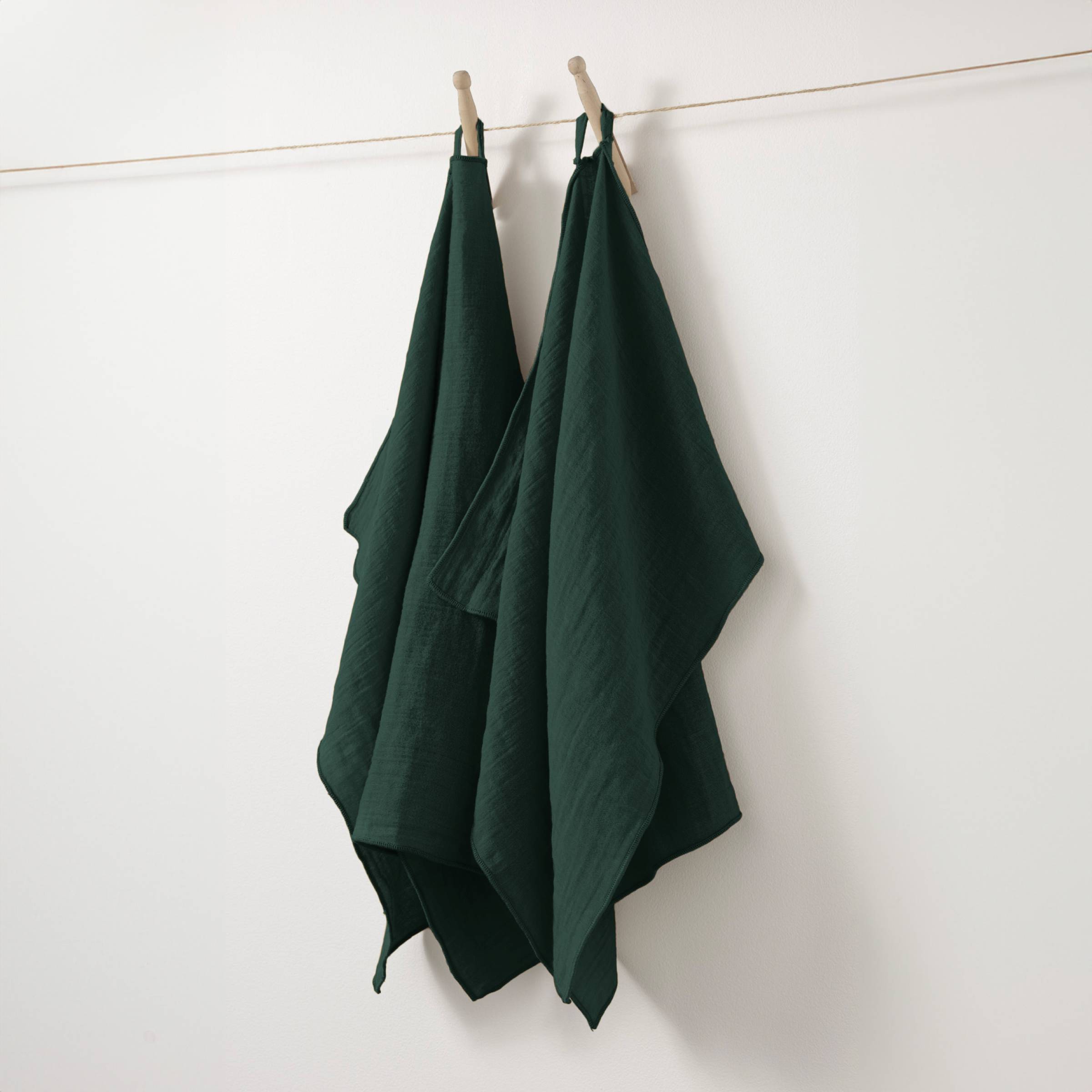 Fir green muslin hand towel - set of 2