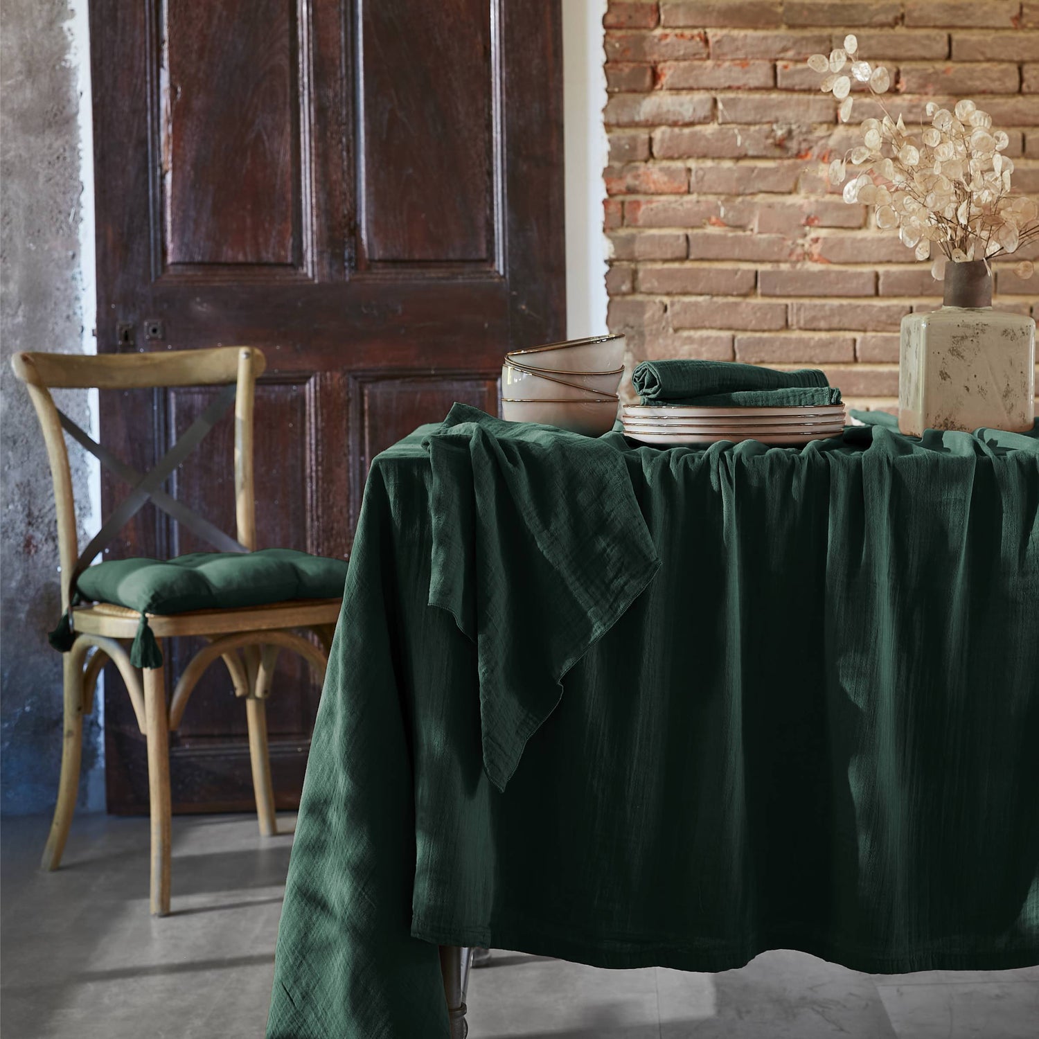 Fir green rectangular muslin tablecloth