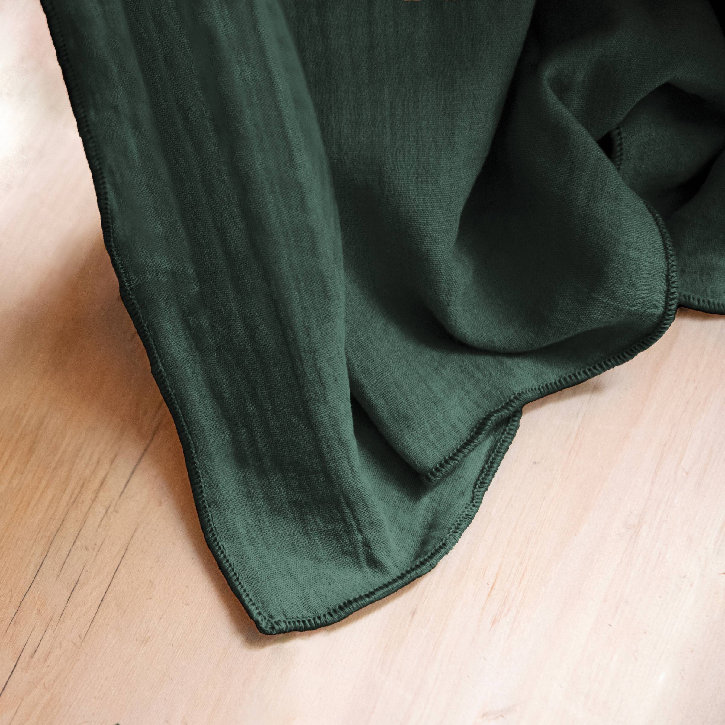 Fir green rectangular muslin tablecloth